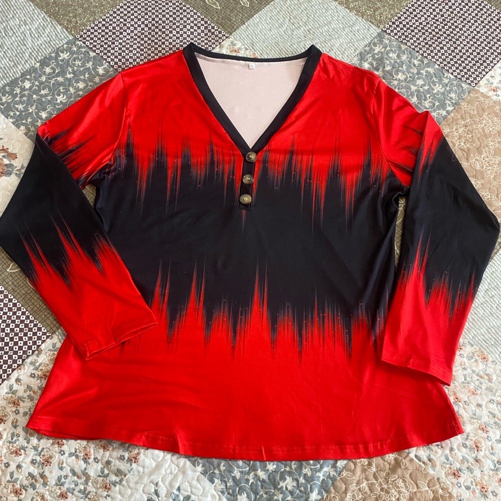 Women’s Long Sleeve Top